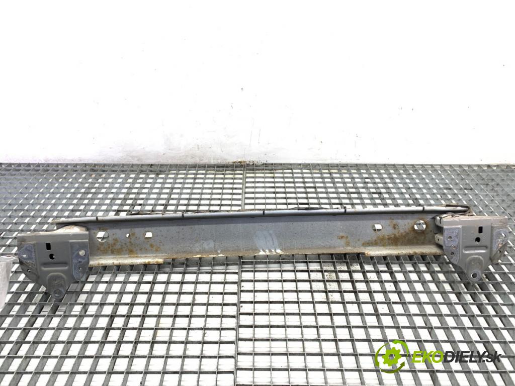 TOYOTA YARIS III liftback 2019 82 kW 1.5 (NSP131_) 1496 Výstuha nárazníka zad  (Výstuha zadná)