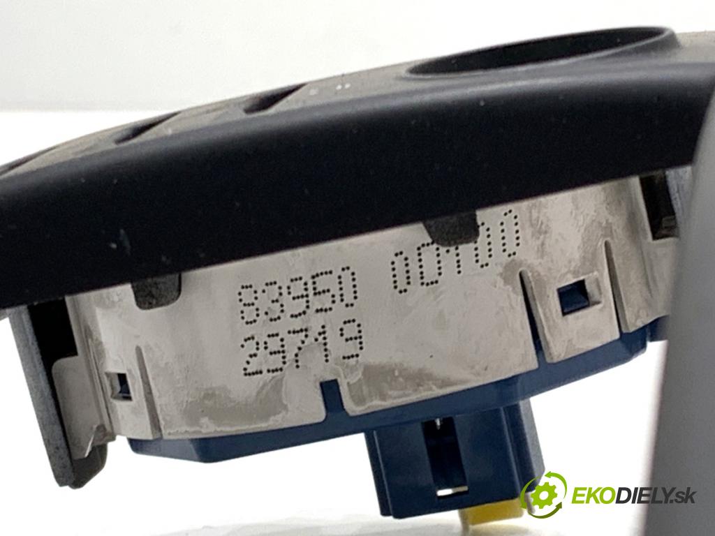 TOYOTA YARIS III liftback 2019 82 kW 1.5 (NSP131_) 1496 Spínač svetiel výstražných (núdzových) 839500D100 (Prepínacie páčky pod volantom)