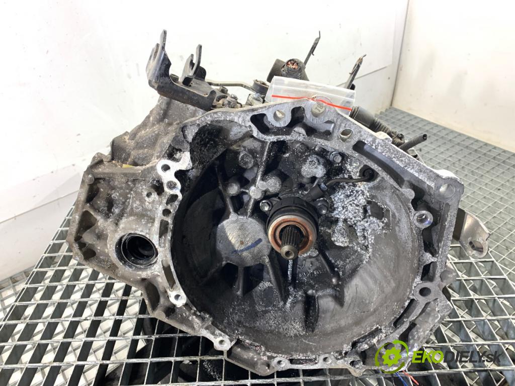 TOYOTA YARIS III liftback 2019 82 kW 1.5 (NSP131_) 1496 Prevodovka  (Prevodovka)