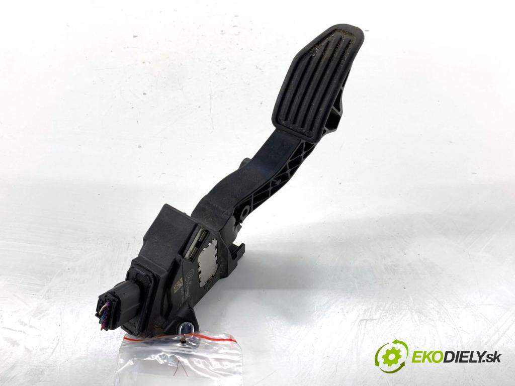 TOYOTA YARIS III liftback 2019 82 kW 1.5 (NSP131_) 1496 Potenciometer plynu 78110-0D120 (Potenciometer plynového pedálu)