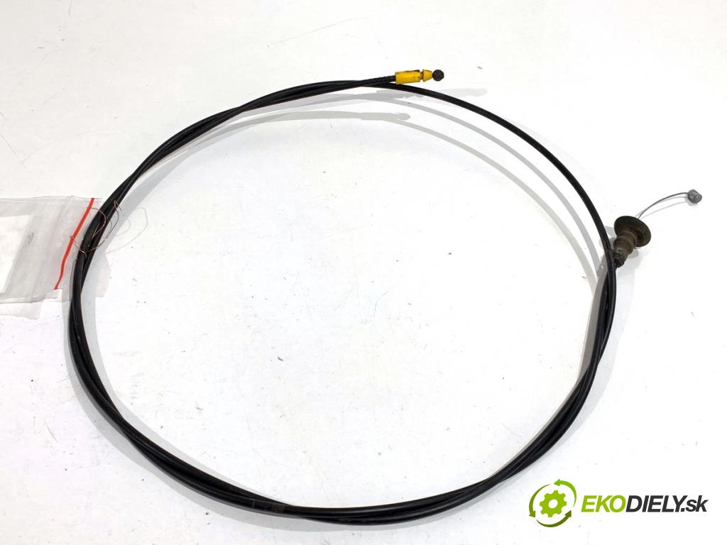 TOYOTA YARIS III liftback 2019 82 kW 1.5 (NSP131_) 1496 lanko kapoty 