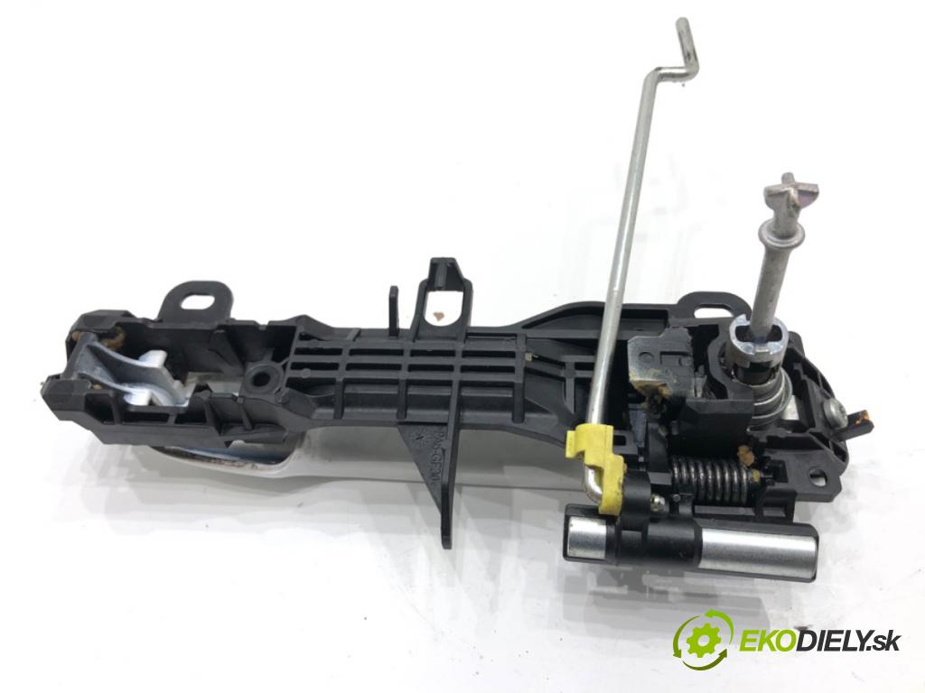 TOYOTA YARIS III liftback 2019 82 kW 1.5 (NSP131_) 1496 klika vnejší levý přední část