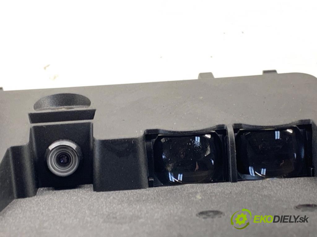 TOYOTA YARIS III liftback 2019 82 kW 1.5 (NSP131_) 1496 KAMERA ASISTENT: PASA 88181-0D020