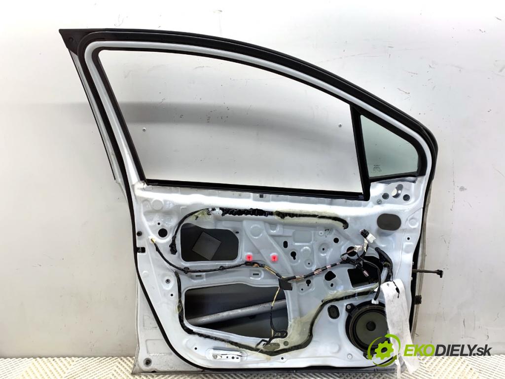 TOYOTA YARIS III liftback 2019 82 kW 1.5 (NSP131_) 1496 dveře levý přední část
