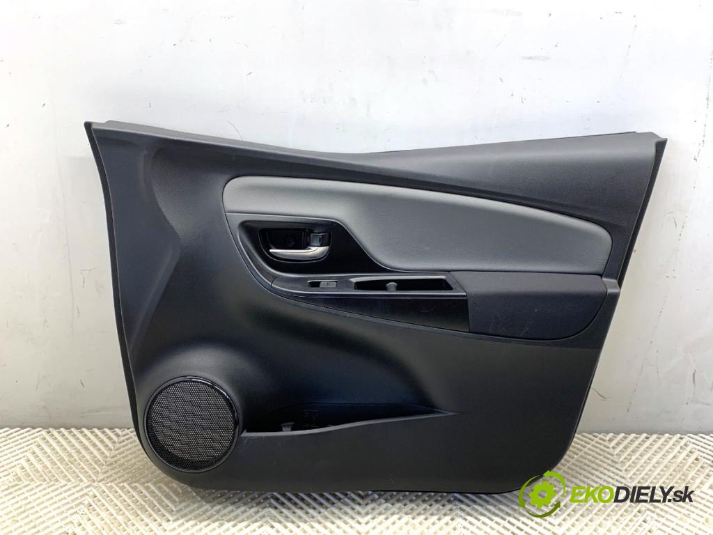TOYOTA YARIS III liftback 2019 82 kW 1.5 (NSP131_) 1496 čalúnenie Dvere pravy predný 