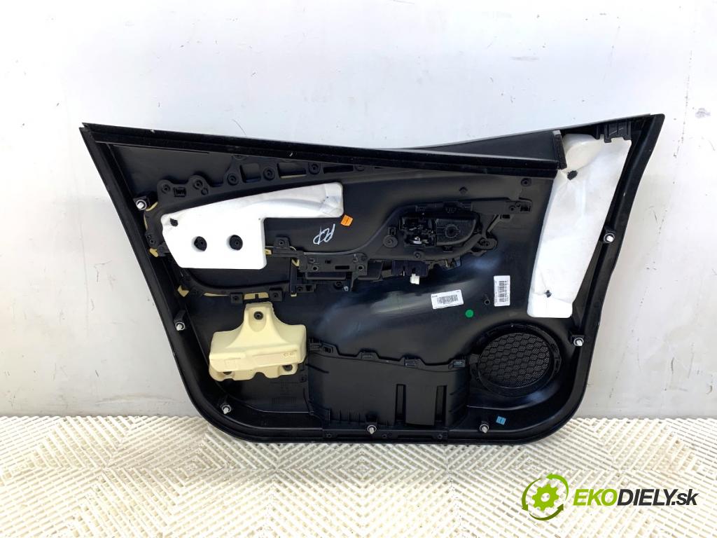 TOYOTA YARIS III liftback 2019 82 kW 1.5 (NSP131_) 1496 čalúnenie Dvere pravy predný