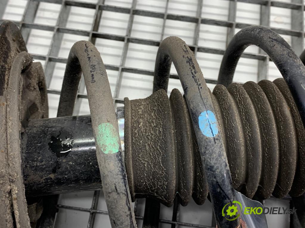 TOYOTA YARIS III liftback 2019 82 kW 1.5 (NSP131_) 1496 Tlmič ľavy predný ZE