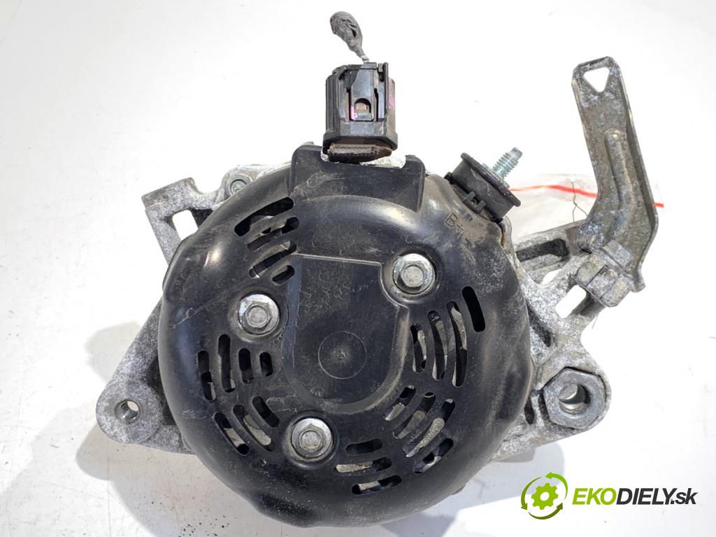 TOYOTA YARIS III liftback 2019 82 kW 1.5 (NSP131_) 1496 Alternátor 27060-0Y380 (Alternátor)