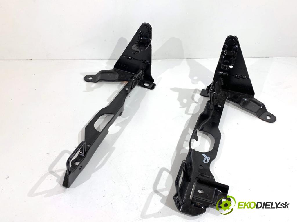 TOYOTA YARIS III liftback 2019 82 kW 1.5 (NSP131_) 1496 Uchytenie ISOFIX