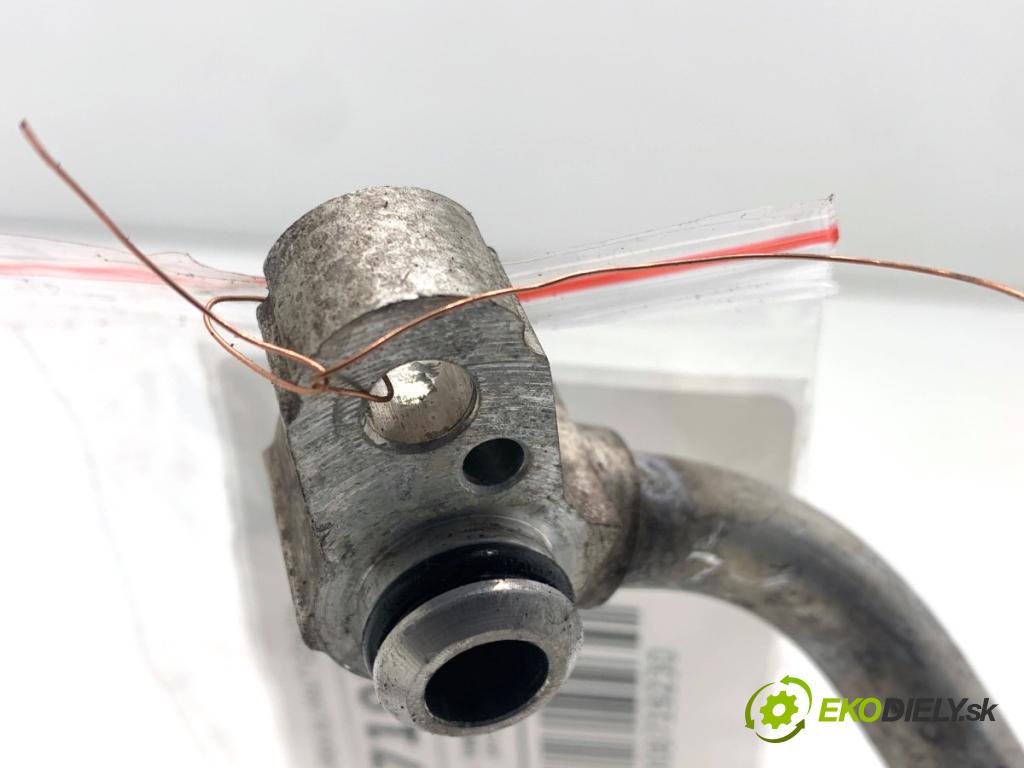 TOYOTA YARIS III liftback 2019 82 kW 1.5 (NSP131_) 1496 rúrka klimatizácie  (Rúrka klimatizácie)