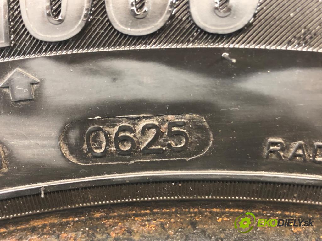 --- ---      PNEUMATIKA: zima 1X 205/55 16" ZEETEX