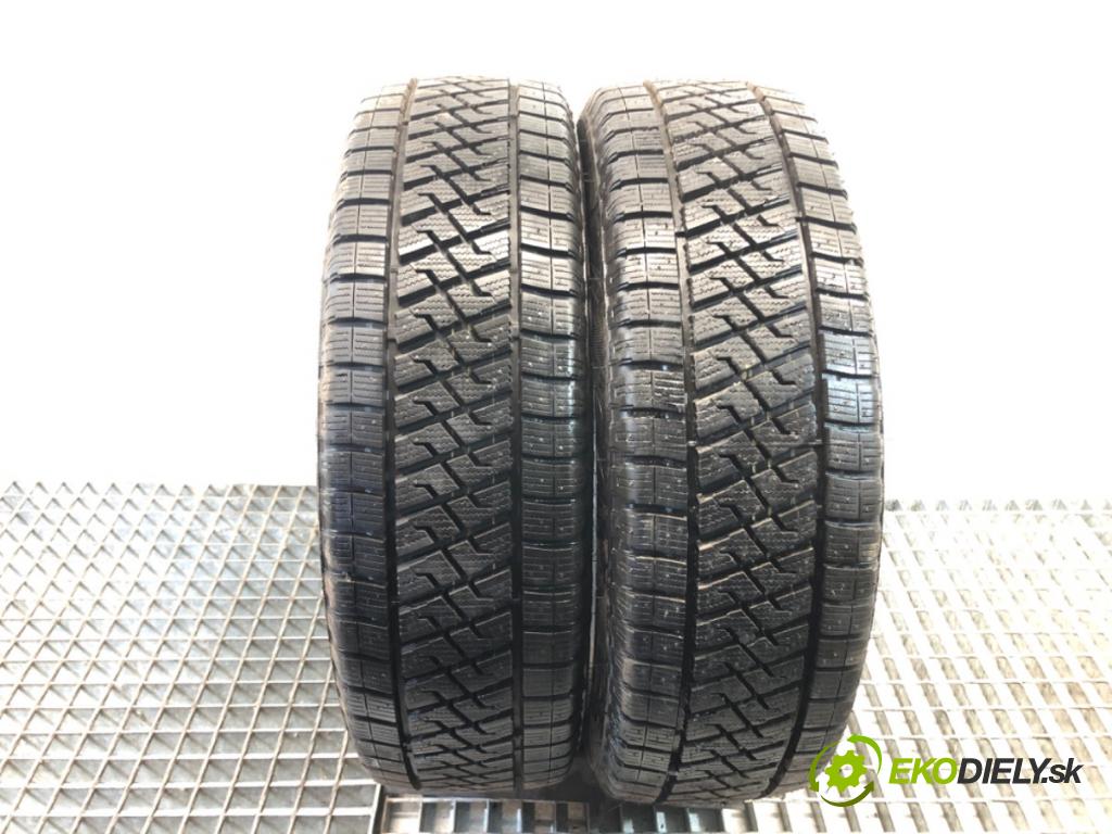 --- ---      PNEUMATIKA: zima 2X 205/65 16