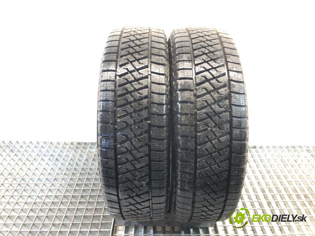 --- ---      PNEUMATIKA: zima 2X 205/65 16