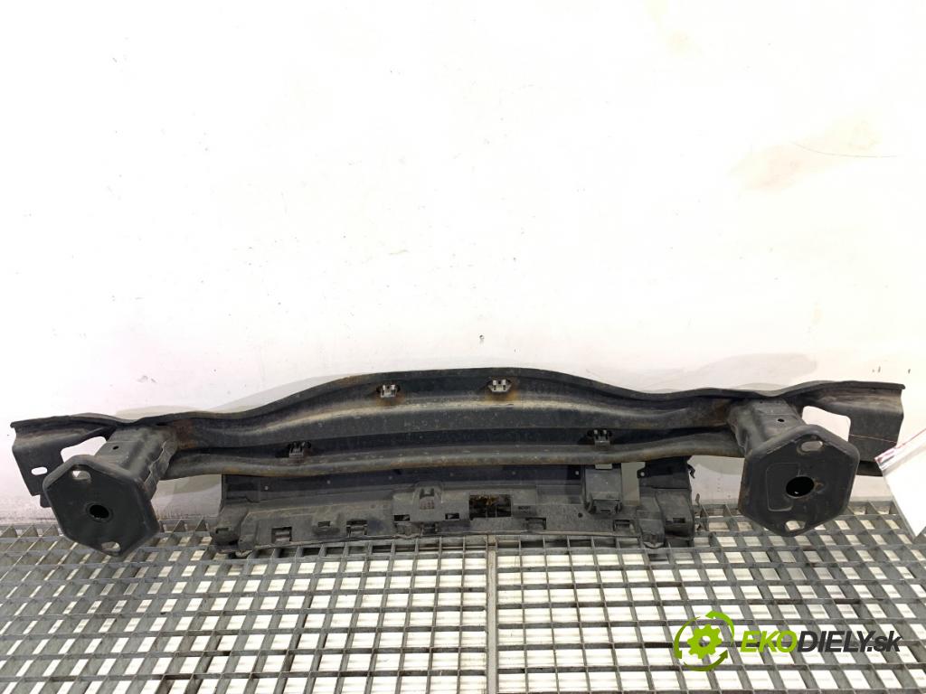 BMW F31 Kombi 2019 110 kW 318 d 1995 výztuha nárazníka zadní část 7256921 (Zadní výztuha)