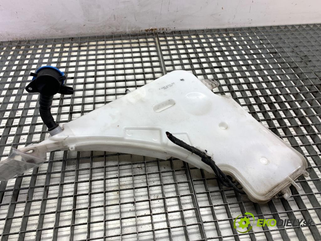 BMW F31 Kombi 2019 110 kW 318 d 1995 Nádržka ostrekovačov 7241673