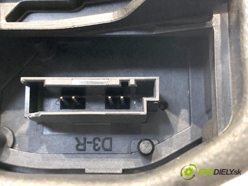 BMW F31 Kombi 2019 110 kW 318 d 1995 zámok dveře pravý zadní část 7229460