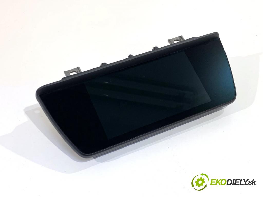 BMW F31 Kombi 2019 110 kW 318 d 1995 Dislpej 6837128 (Prístrojová doska)