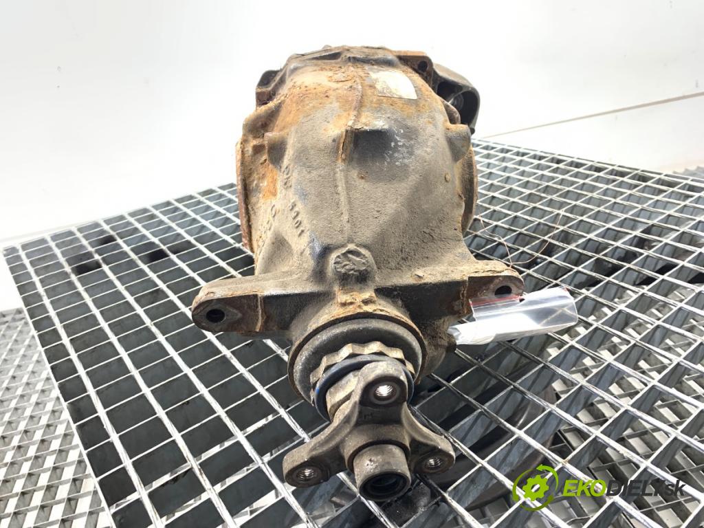 BMW F31 Kombi 2019 110 kW 318 d 1995 Most ,diferenciál zad 8485723