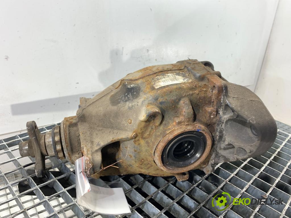 BMW F31 Kombi 2019 110 kW 318 d 1995 Most ,diferenciál zad 8485723