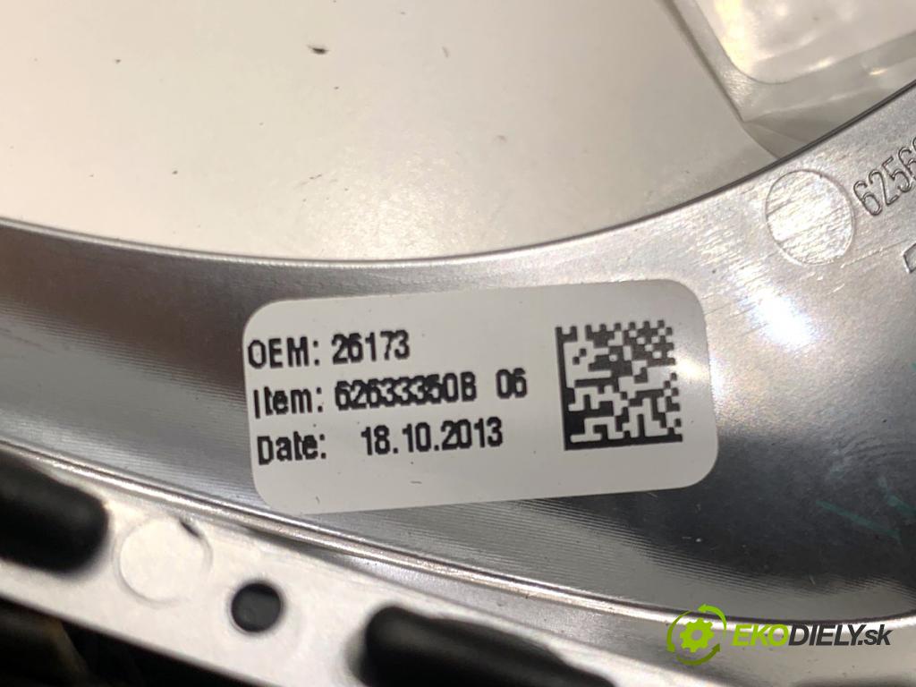 BMW F31 Kombi 2019 110 kW 318 d 1995 SPÍNAČE: volantu M-BALÍČEK