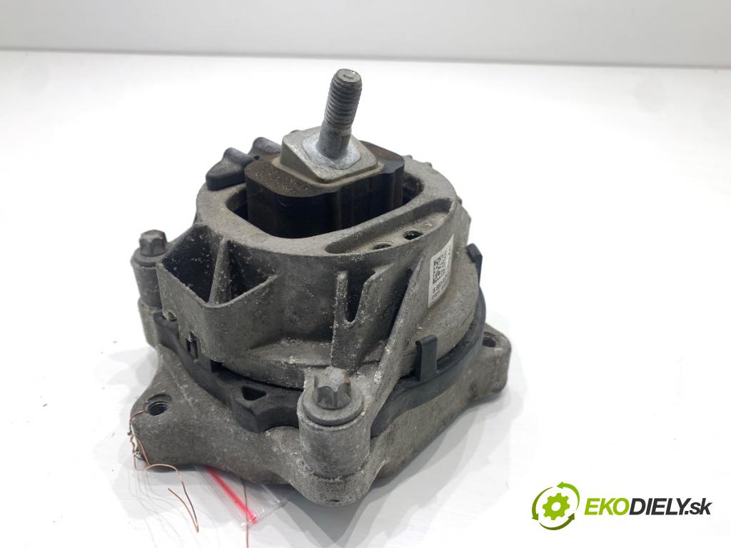 BMW F31 Kombi 2019 110 kW 318 d 1995 AirBag Motor pravy 6859412