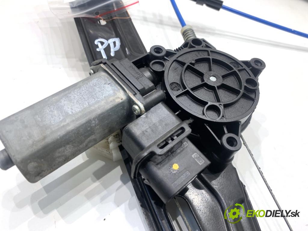 BMW F31 Kombi 2019 110 kW 318 d 1995 mechanismus okna pravý přední část 7259824