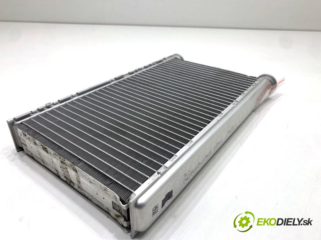 BMW F31 Kombi 2019 110 kW 318 d 1995 Výhrevné teleso, radiátor kúrenia  (Radiátor kúrenia)