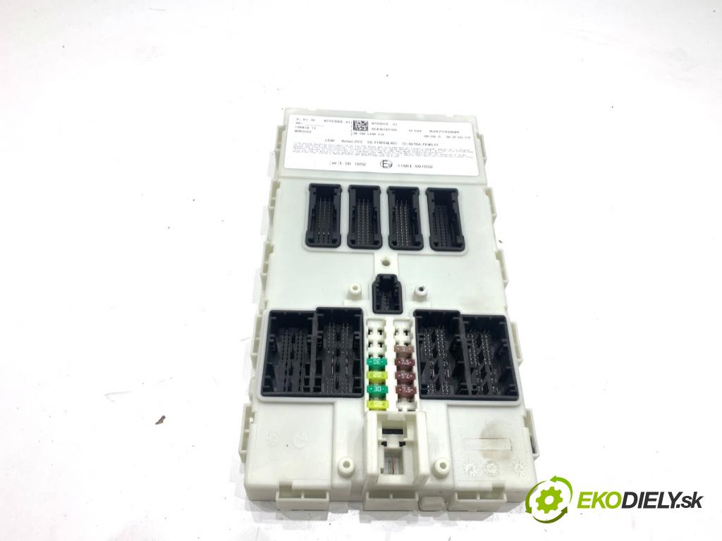 BMW F31 Kombi 2019 110 kW 318 d 1995 modul komfortu 8733503 (Komfortní modul)