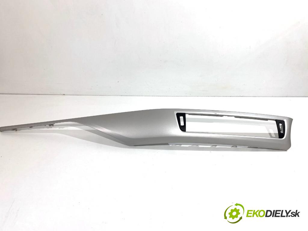BMW F31 Kombi 2019 110 kW 318 d 1995 lišty kryt 9231206 9231204 (Lišta)