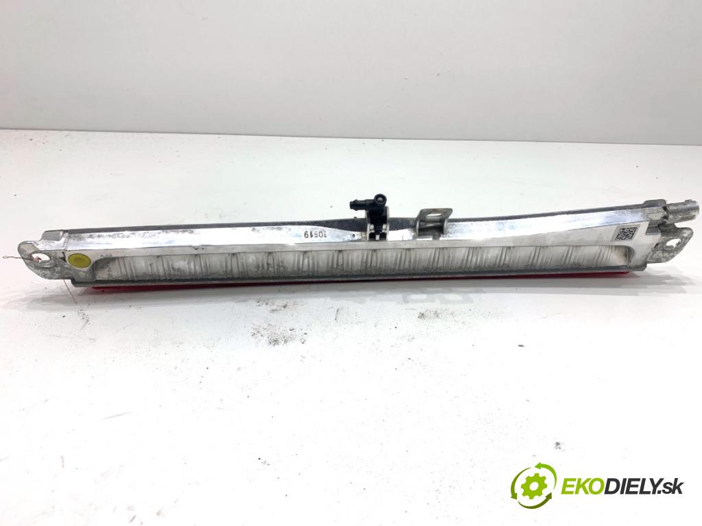 BMW F31 Kombi 2019 110 kW 318 d 1995 Svetlo brzdových svetiel