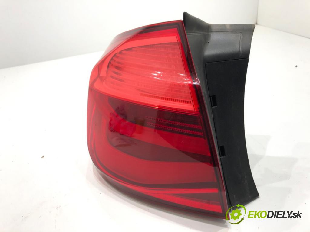 BMW F31 Kombi 2019 110 kW 318 d 1995 Svetlo ľavy zad