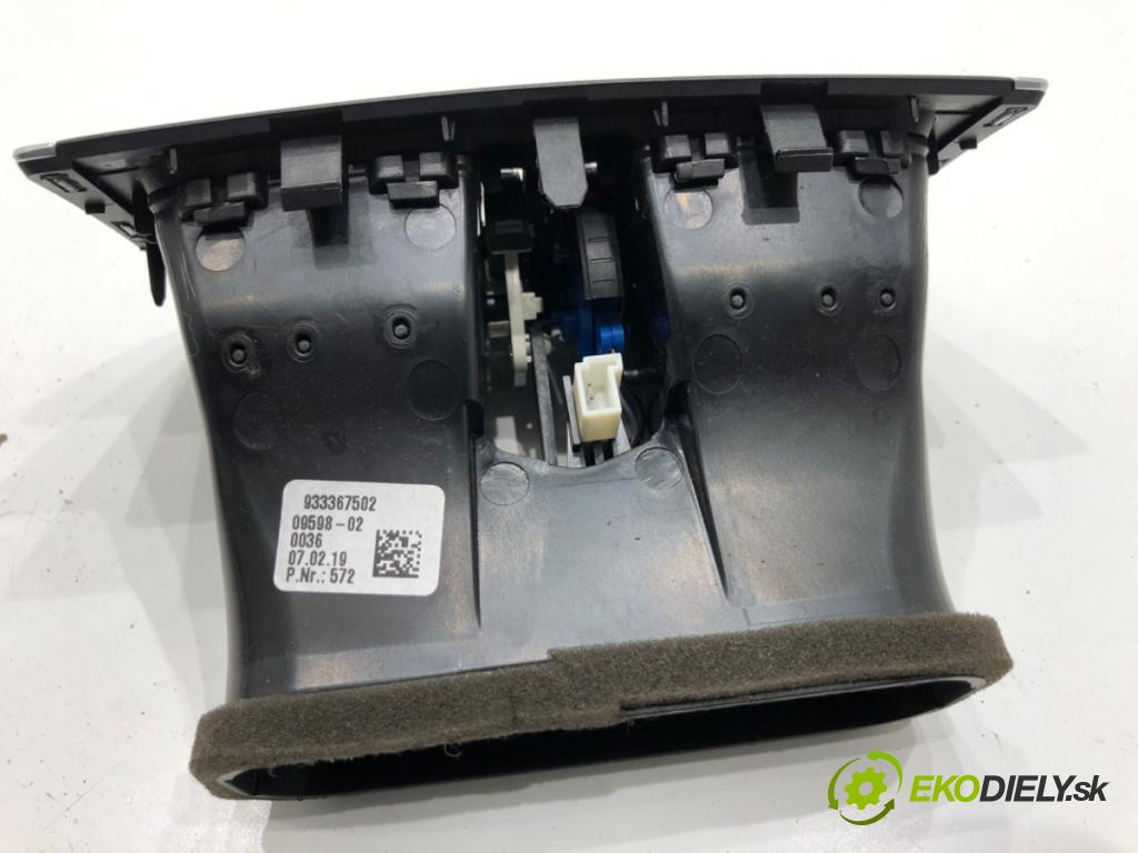 BMW F31 Kombi 2019 110 kW 318 d 1995 Mriežky kúrenia zad 933367502