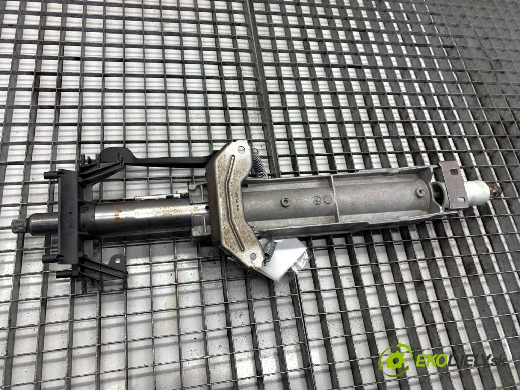 BMW F31 Kombi 2019 110 kW 318 d 1995 Hriadeľ, tyč volantu 669777-000 (Tyč riadenia (volantu))