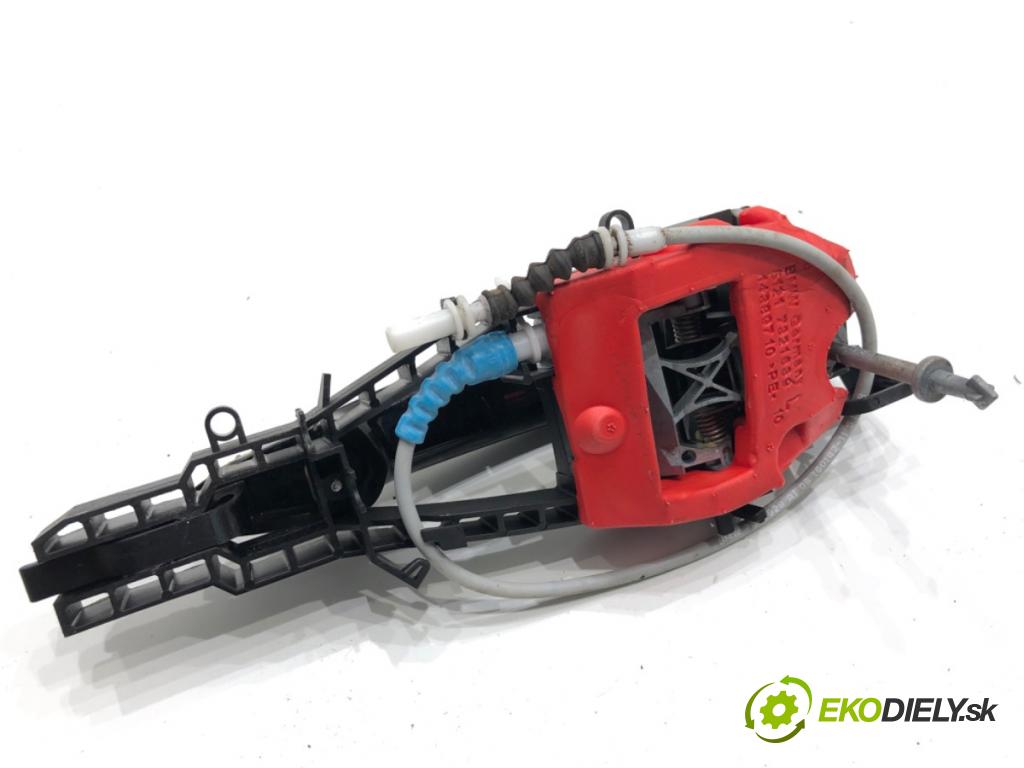 BMW F31 Kombi 2019 110 kW 318 d 1995 klika vnejší levý přední část