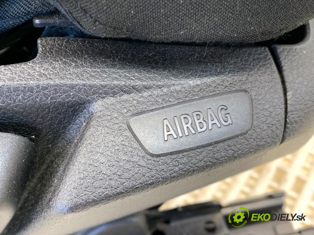 BMW F31 Kombi 2019 110 kW 318 d 1995 Sedadlo ľavy predný