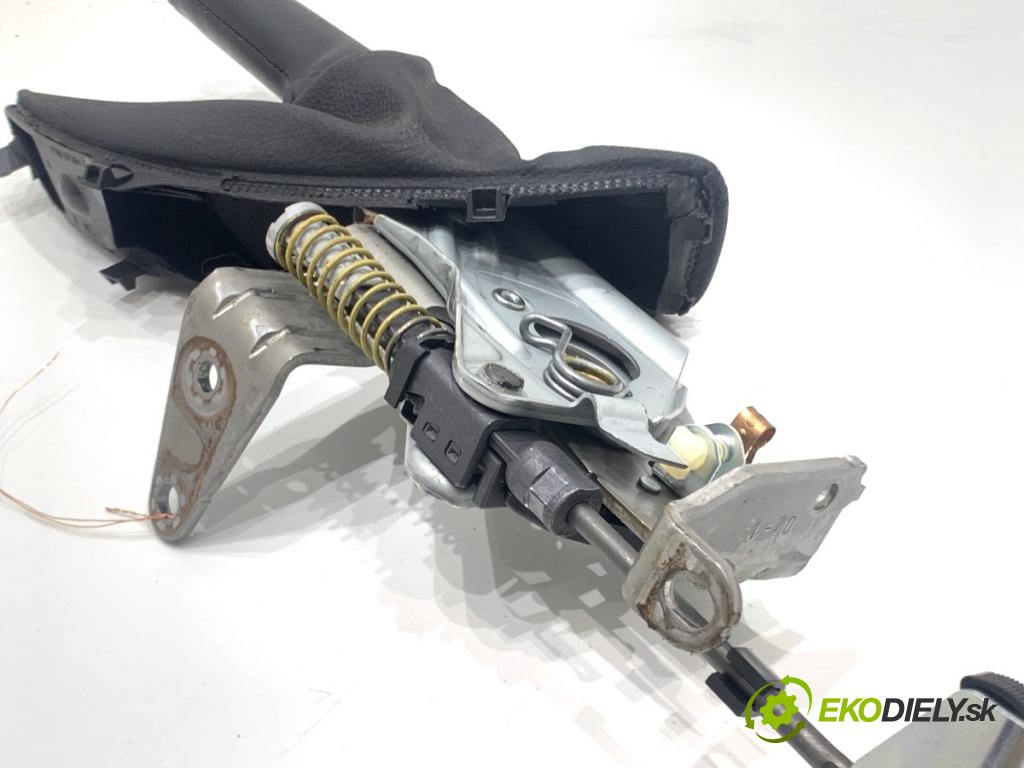 BMW F31 Kombi 2019 110 kW 318 d 1995 Kulisa brzdy ručnej brzdy