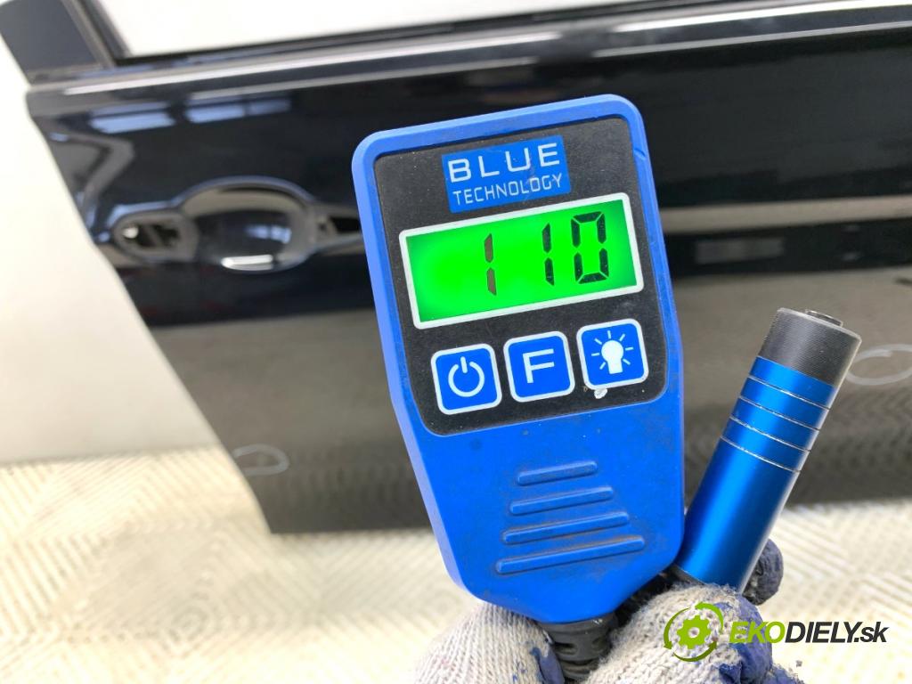BMW F31 Kombi 2019 110 kW 318 d 1995 Dvere pravy predný 668