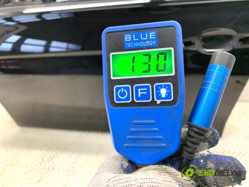 BMW F31 Kombi 2019 110 kW 318 d 1995 Dvere ľavy predný 668