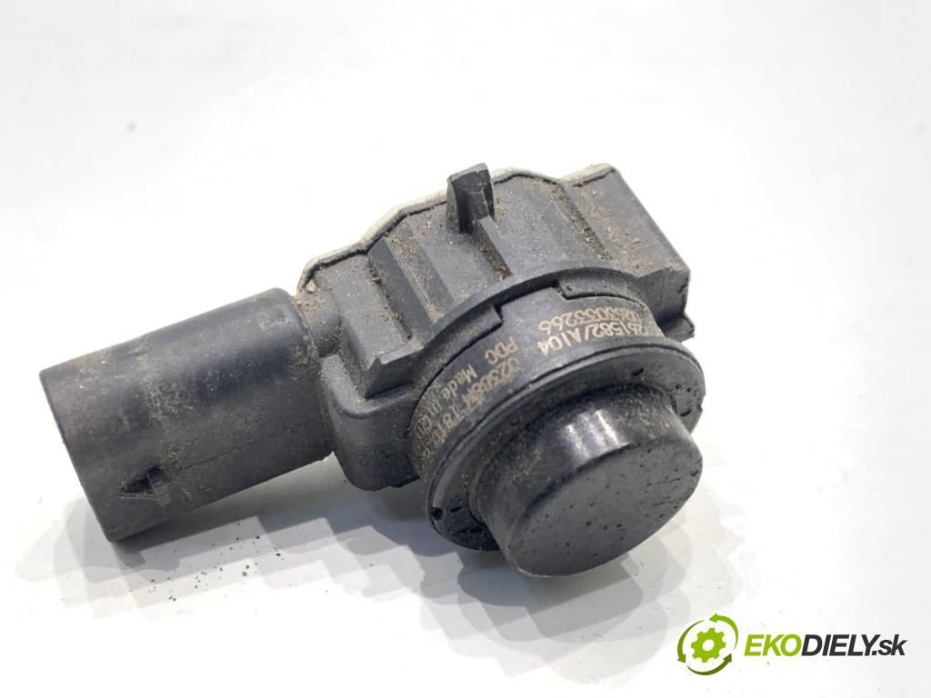 BMW F31 Kombi 2019 110 kW 318 d 1995 Snímač PDC 9261582