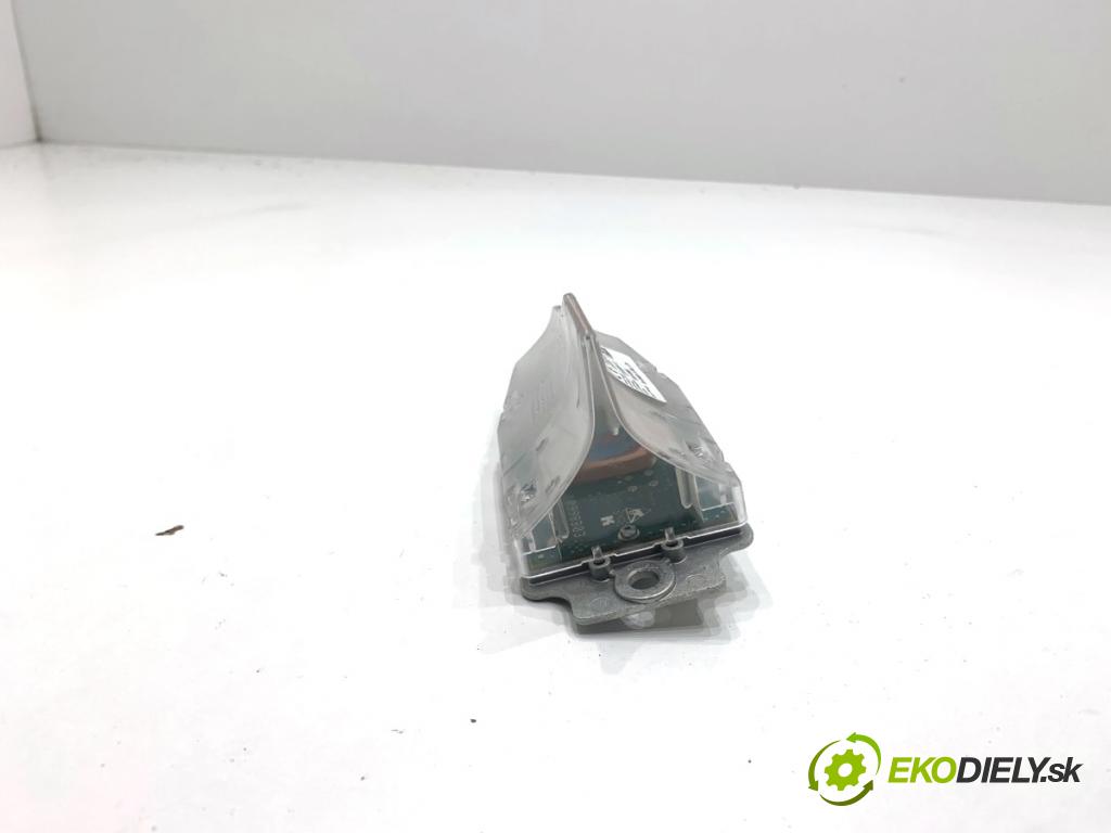 BMW F31 Kombi 2019 110 kW 318 d 1995 ANTENA 9350087