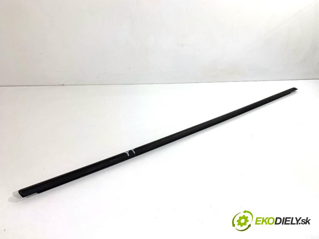 BMW F31 Kombi 2019 110 kW 318 d 1995 Lišta Sbírání: predný pravy 7258295