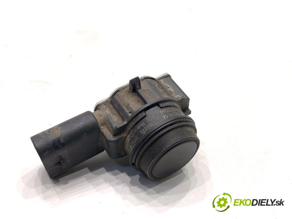 BMW F31 Kombi 2019 110 kW 318 d 1995 Snímač PDC 9261582