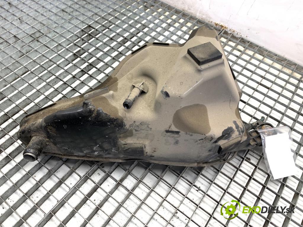 BMW F31 Kombi 2019 110 kW 318 d 1995 Nádržka SCR: 0444040020