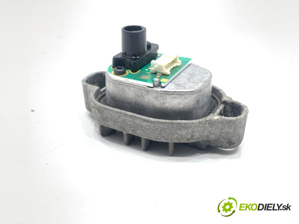 BMW F31 Kombi 2019 110 kW 318 d 1995 Modul LED 202484-00