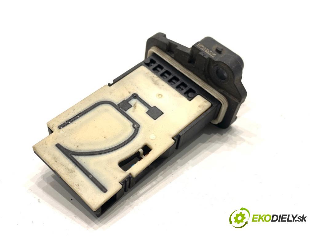 BMW F31 Kombi 2019 110 kW 318 d 1995 váha vzduchu 8570107 (Snímač hmotnosti vzduchu)