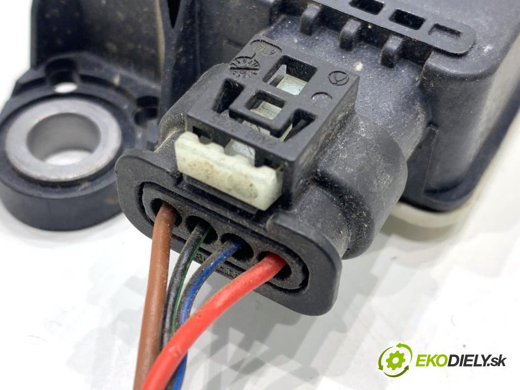 BMW F31 Kombi 2019 110 kW 318 d 1995 sonda NOX 8582023