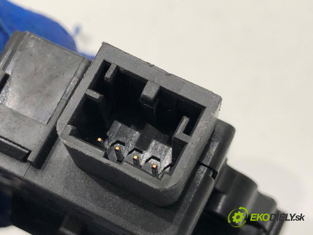 BMW F31 Kombi 2019 110 kW 318 d 1995 Motor kúrenia T946104A