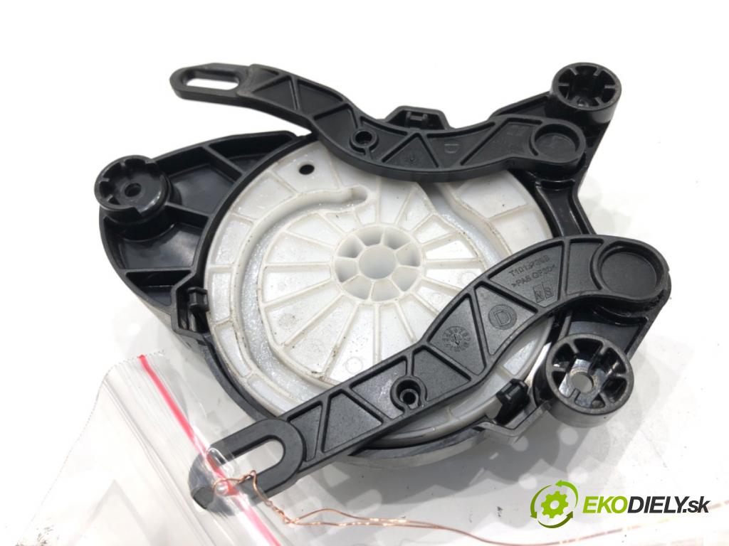 BMW F31 Kombi 2019 110 kW 318 d 1995 Motor kúrenia EGP0006