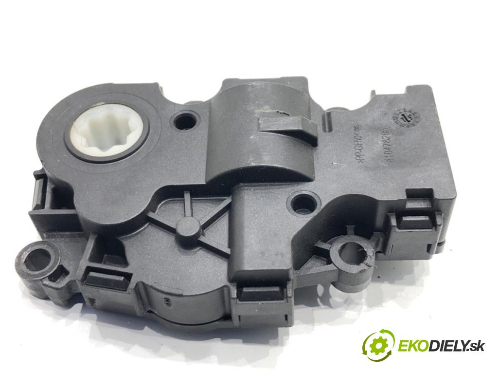 BMW F31 Kombi 2019 110 kW 318 d 1995 Motor kúrenia T52579A