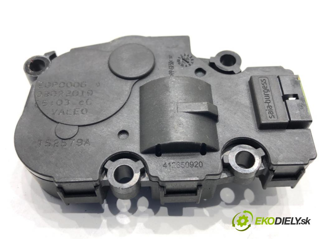 BMW F31 Kombi 2019 110 kW 318 d 1995 Motor kúrenia T52579A